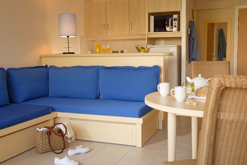 Residence Heliotel Marine Saint-Laurent-du-Var Eksteriør billede