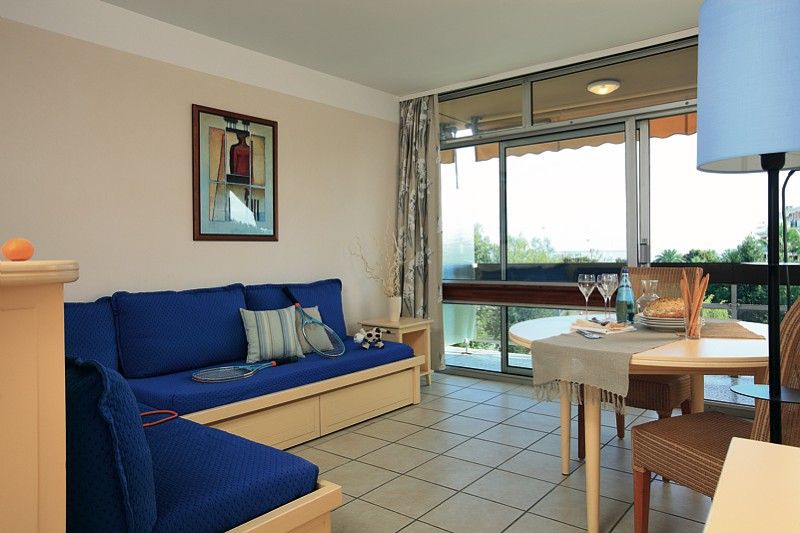 Residence Heliotel Marine Saint-Laurent-du-Var Eksteriør billede